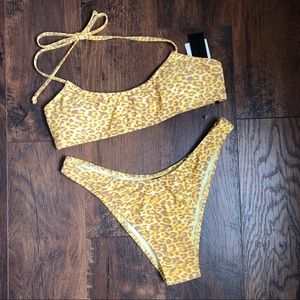 Kendall & Kylie Leopard Bikini Set Yellow Two Piece Swimsuit M NWT